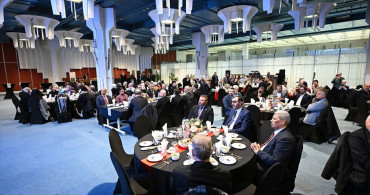 Brüksel'de İftar Programı Düzenlendi