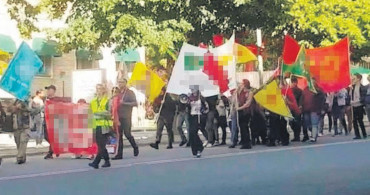 Bu kafayla NATO'ya girmesi zor! İsveç'te PKK yandaşları kentte gösteri yaptı