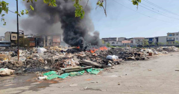 Buca'da Sanayi Atıklarının Olduğu Alanda Yangın Çıktı
