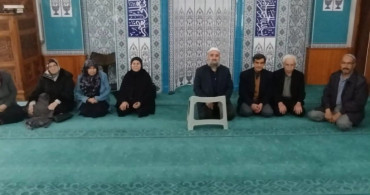 Buharkent'te Hacı Adaylarına Seminer Düzenlendi