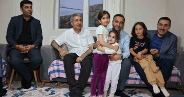 Bülent Tüfenkci, Akçadağ Kozluca Mahallesi'nde vatandaşlarla bir araya geldi