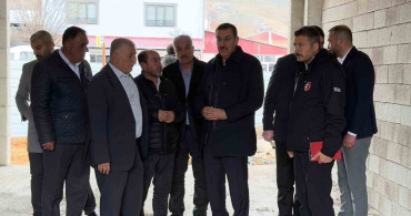 Bülent Tüfenkci Erkenek’te Deprem Konut Çalışmalarını İnceledi