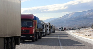 Bulgaristan, 60 Ülkeden Türkiye'ye Transit Tır Geçişini Yasakladı
