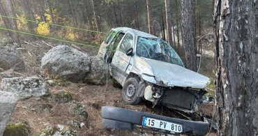 Burdur'da Devrilen Araçta Üç Yaralı