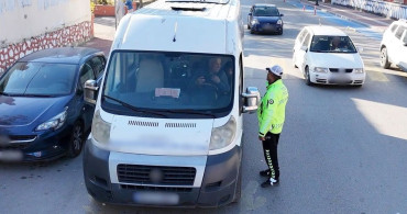 Burdur'da Okul Servis Araçlarına Denetim