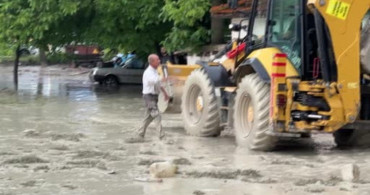 Burdur'da sağanak yağış sonrası evleri su bastı