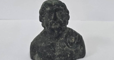 Burdur'da Tarihi Eser Operasyonu: 1105 Sikke ve Heykel Ele Geçirildi