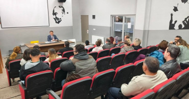 Burhaniye'de 19 Mayıs Sergileri için Planlama Toplantısı
