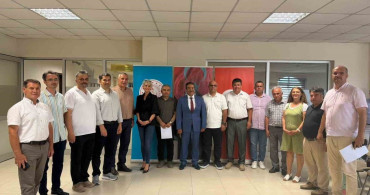 Burhaniye'de Bilim Fuarı Proje Yürütücülerine Belge Töreni