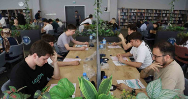 Bursa Büyükşehir Belediyesi'nden Gençlere Ücretsiz Sınav Hazırlığı
