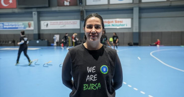 Bursa Büyükşehir Belediyespor Kadın Hentbol Takımı Şampiyonluk Peşinde