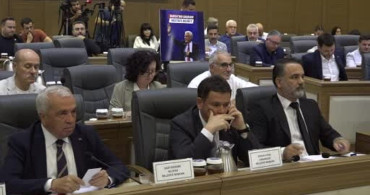 Bursa Büyükşehir Meclisi'nde gergin anlar yaşandı