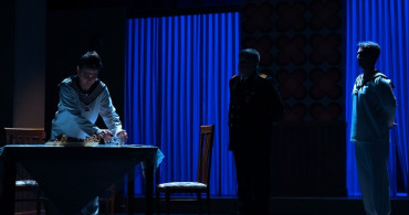 Bursa Devlet Tiyatrosu 'Süt Kardeşler' Oyununun Prömiyerini Gerçekleştirdi