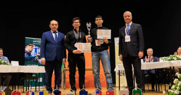 Bursa Erkek Lisesi Robot Takımı Dünya İkincisi