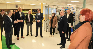 Bursa Uludağ Üniversitesi ve OYAK Renault'tan İş Birliği Ziyareti