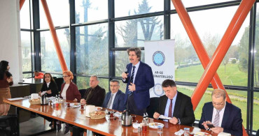 Bursa Uludağ Üniversitesi'nde Başarılı Akademisyenlerle Buluşma Devam Ediyor