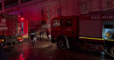 Bursa Yıldırım'da Depo Yangını