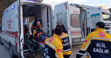Bursa'da Beton Mikseri Devrildi, Sürücü Ağır Yaralandı