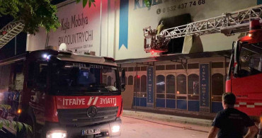 Bursa'da bir mobilya fabrikasında yangın çıktı