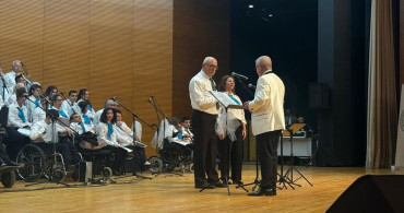 Bursa'da Birlikte Türküler Coşkusu