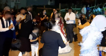 Bursa'da Coronavirüse Yakalanan Anne Kızının Düğününe Katıldı!