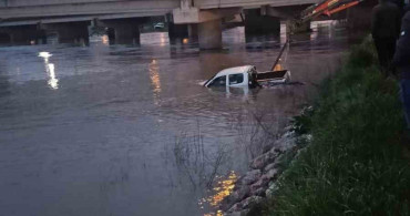 Bursa'da Dere Akıntısına Kapılan Sürücü Hayatını Kaybetti