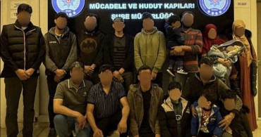Bursa'da Göçmen Kaçakçılığı Operasyonu: 18 Kaçak Göçmen Yakalandı