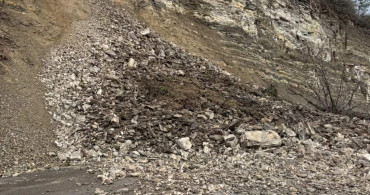 Bursa'da Heyelan Ulaşımı Kesintiye Uğrattı