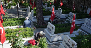 Bursa'da Hüzünlü Kurban Bayramı Ziyareti