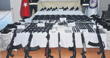 Bursa'da Kaçak Silah İmalathanesine Baskın: 23 Gözaltı