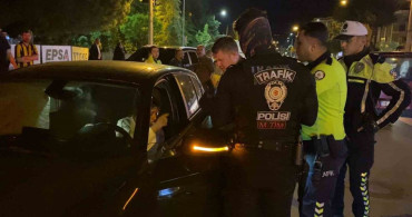 Bursa'da Kadın Sürücüye 550 Bin TL Ceza