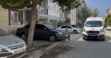 Bursa'da Kardeşler Arasında Bıçaklı Kavga: İki Yaralı