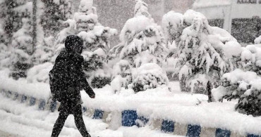 Bursa'da okullar tatil mi? 28 Mart 2022  Bursa'da okullar tatil mi? Bursa Valiliği son dakika açıklamaları