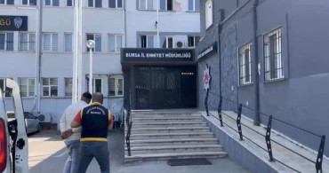 Bursa'da sokak ortasında silahlı saldırı: Şüpheli 1 saat içinde yakalandı