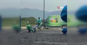 Bursa'da Temizlik İşçileri Tahteravalliye Bindi