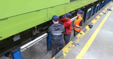 Bursa'da Toplu Ulaşımda Yenilik: Metro Araçlarına Kapsamlı Bakım