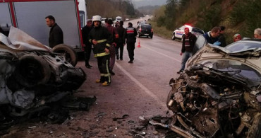 Bursa'da Trafik Kazası: 2 Ölü