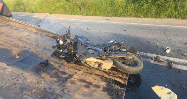 Bursa'da Trafik Kazası: Otomobil ve Motosiklet Çarpıştı