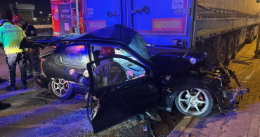 Bursa'da Trafik Kazası Sonucu Bir Süreliğine Yol Kapandı