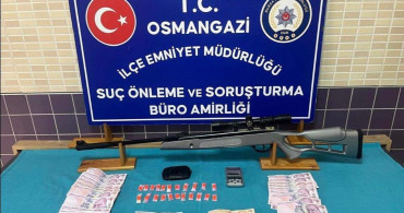 Bursa'da uyuşturucu operasyonu: zehir tacirleri ve aranan hükümlüler yakalandı