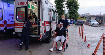 Bursa'da yağmur nedeniyle meydana gelen trafik kazasında 4 kişi yaralandı