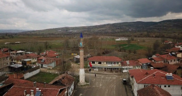 Bursa'daki Camisiz Minare: Tarihin ve Kültürün Sembolü