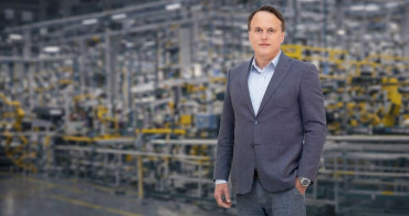 Bursa'nın ÜÇEL Kauçuk'u, Premium Otomobiller İçin Aftermarket Çözümleri Sunuyor