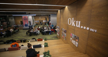 Bursa'nın Uyumayan Kütüphaneleri: 2 Milyondan Fazla Ziyaretçi