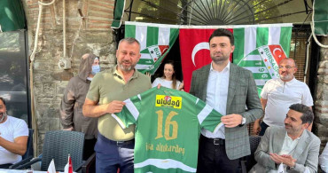 Bursaspor Başkanı Enes Çelik kapalı çarşı’da esnafla buluştu