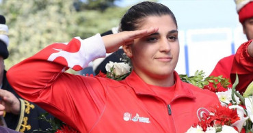Busenaz Sürmeneli: 'Ringi Çok Özledim'