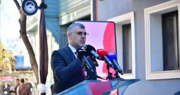 Cağaloğlu Kitapçılar Sokağı Açıldı