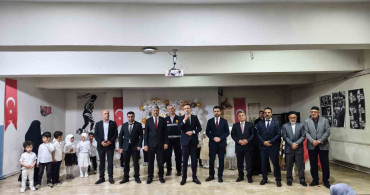 Çaldıran'da 4-6 yaş Kur’an kursu öğrencilerinin mezuniyet coşkusu