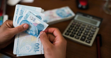 Çalışan annelere çok sayıda destek geliyor: Erken emeklilik yolu açılacak