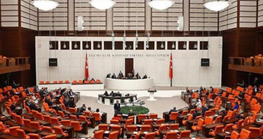 Çalışanlar, emekliler, esnaf ve çiftçiyi yakından ilgilendiriyor! Vergi ve ekonomi paketi TBMM Genel Kurulunda
